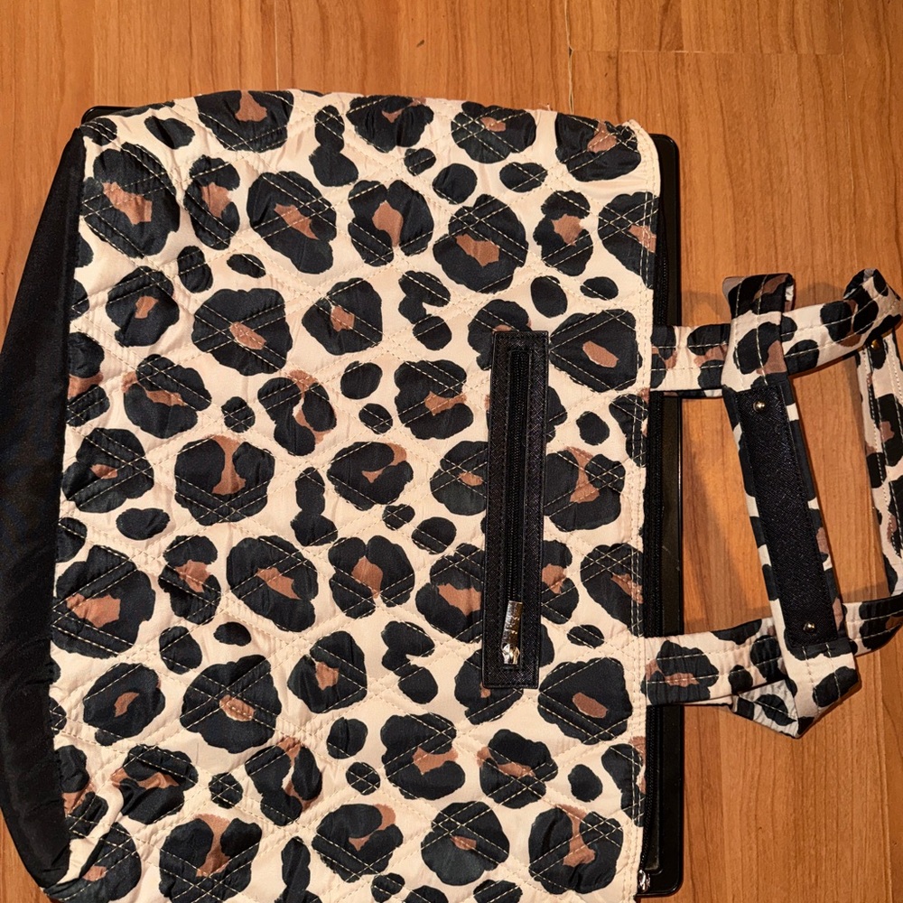 Chic Leopard Print cooler bag
